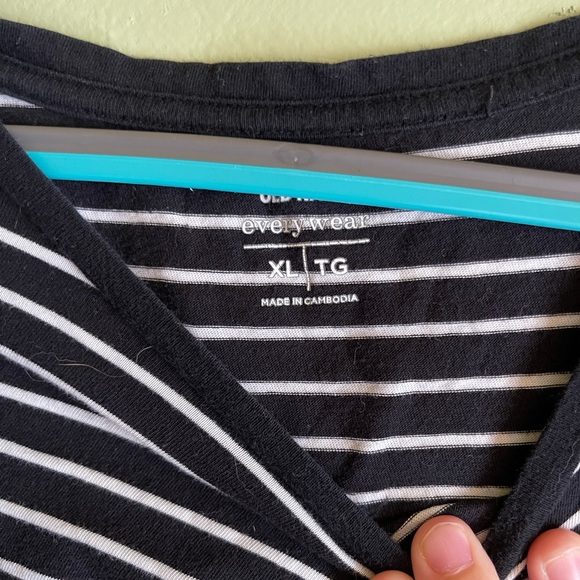 Everywear Tshirt - Picture 4 of 6